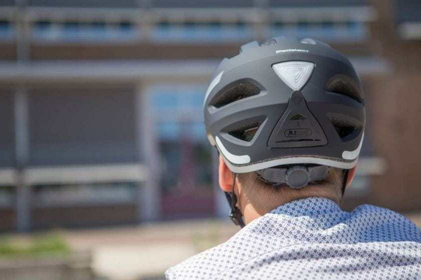 Lighting and Venting for Ebike Helmets Lighting and Venting for Ebike Helmets