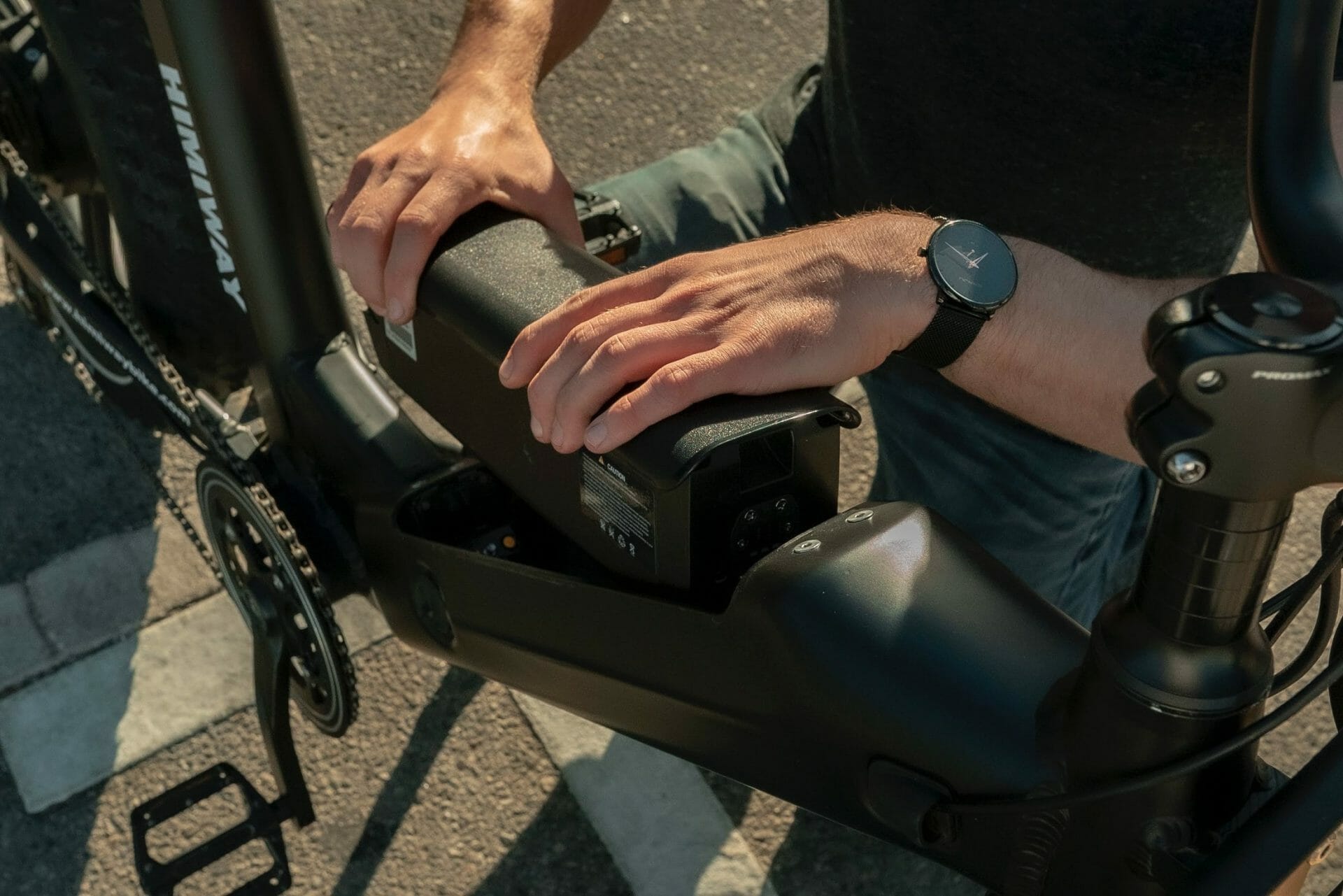 Can you use solar chargers to charge an electric bike?